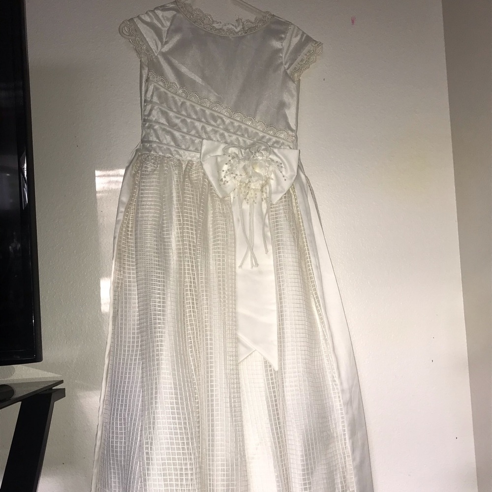 Dress used for first communion.